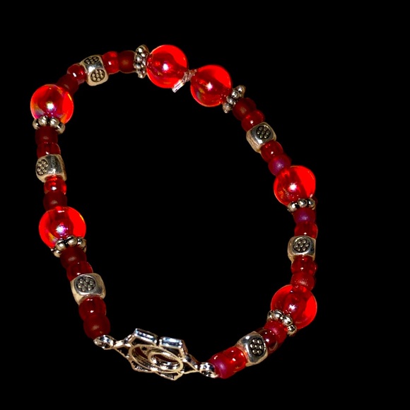 Jewelry - beaded bracelet